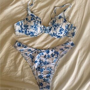 Floral Blue and White Women's Intimate Set